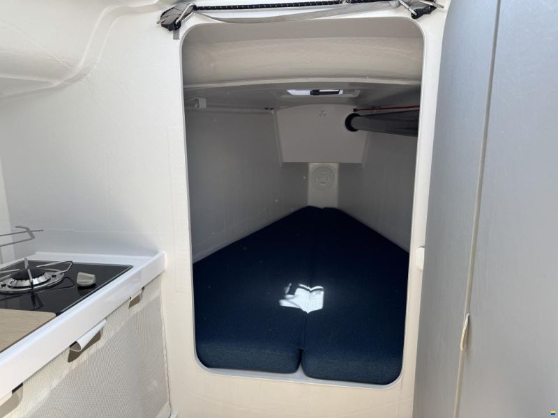 Beneteau First 27