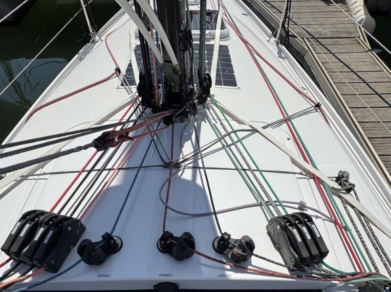 Beneteau First 27