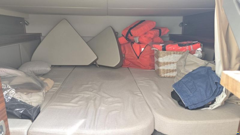 Sea Ray 320 sundancer