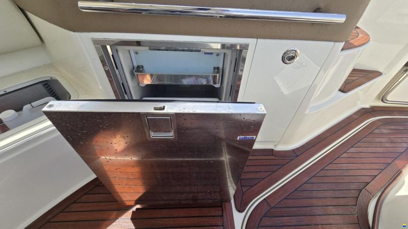 Sea Ray 320 sundancer
