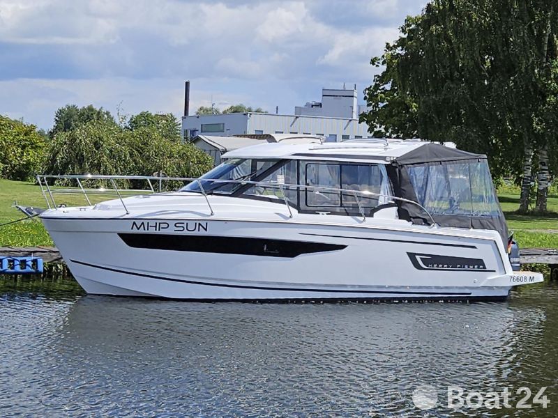 Jeanneau Merry Fisher 895