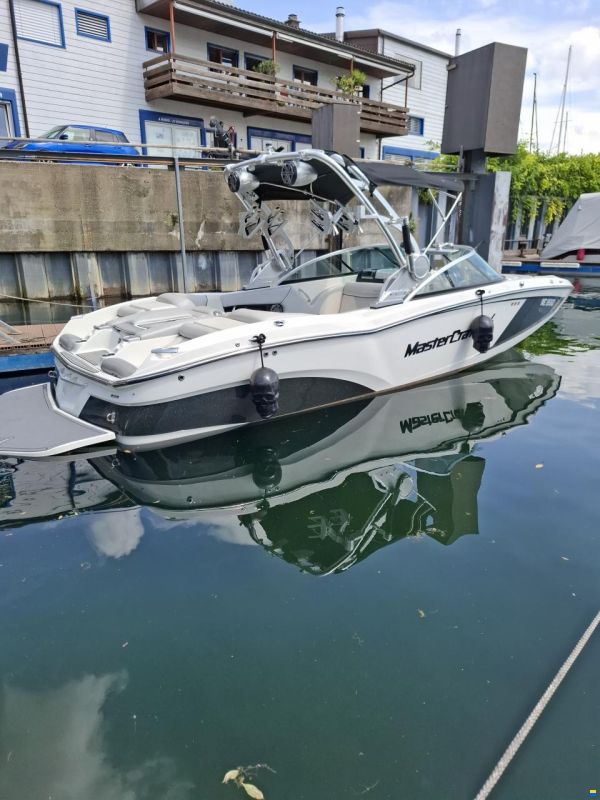 MasterCraft x23