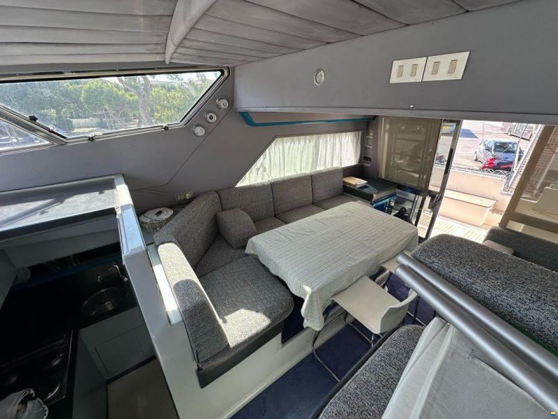 Ferretti Altura 49