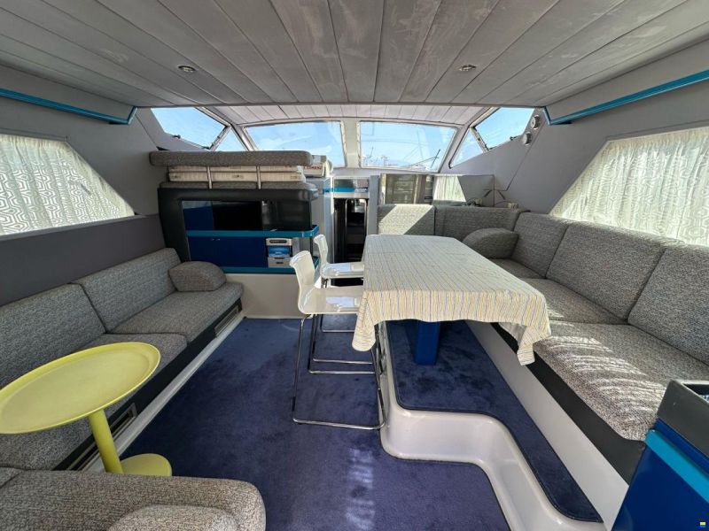 Ferretti Altura 49