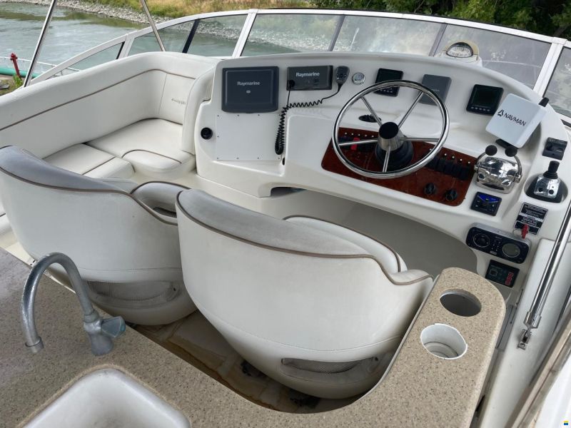 Silverton 43 Sport Bridge