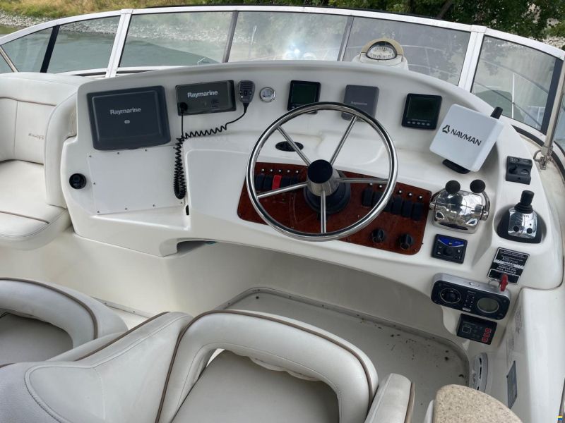 Silverton 43 Sport Bridge