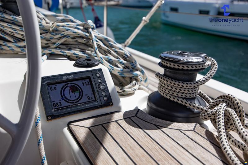 Bavaria C45 Style
