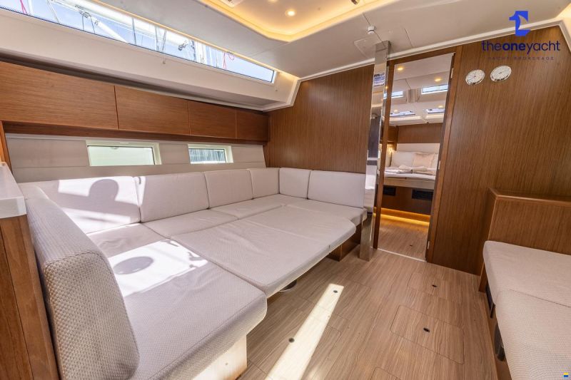 Bavaria C45 Style