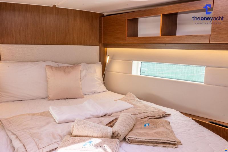 Bavaria C45 Style
