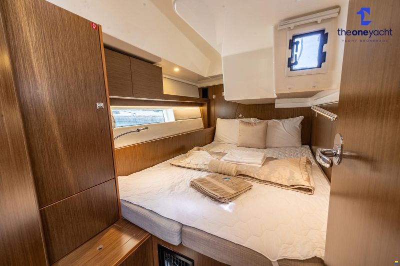 Bavaria C45 Style