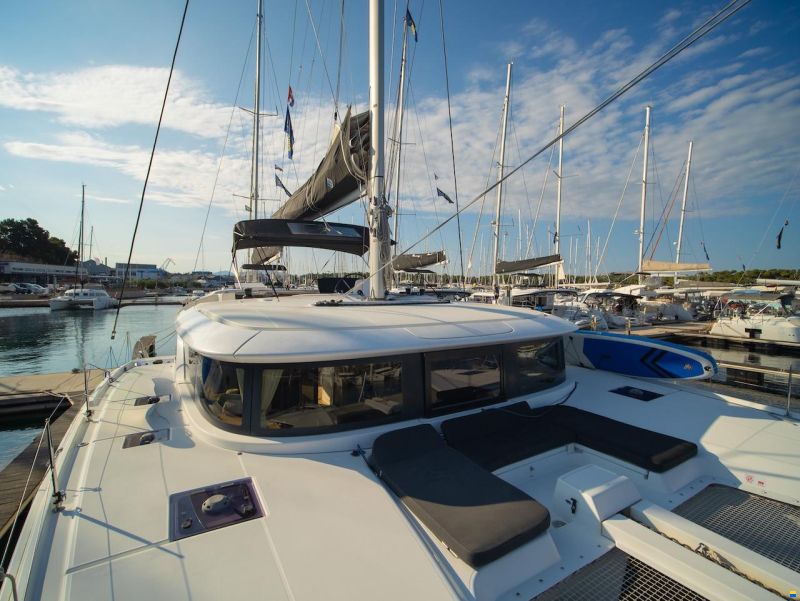 Lagoon 46