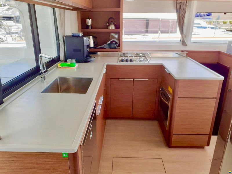 Lagoon 46