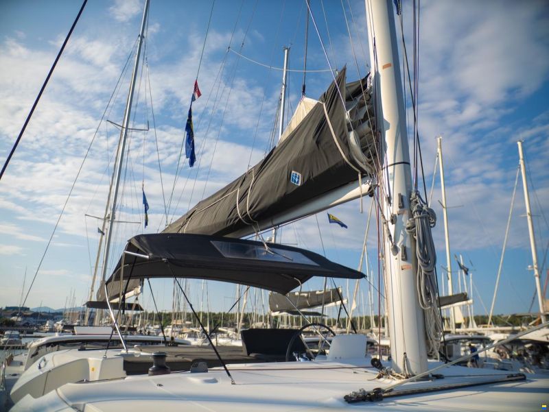 Lagoon 46