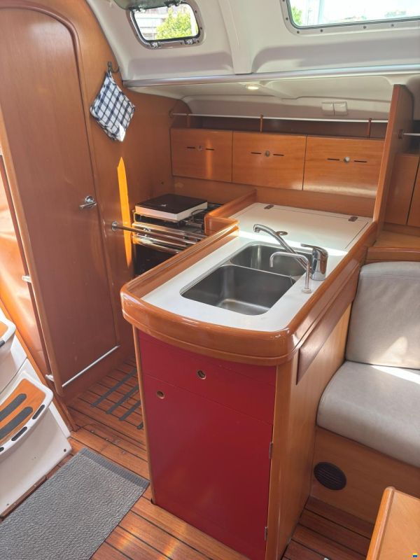 Beneteau First 40.7