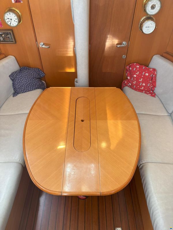 Beneteau First 40.7