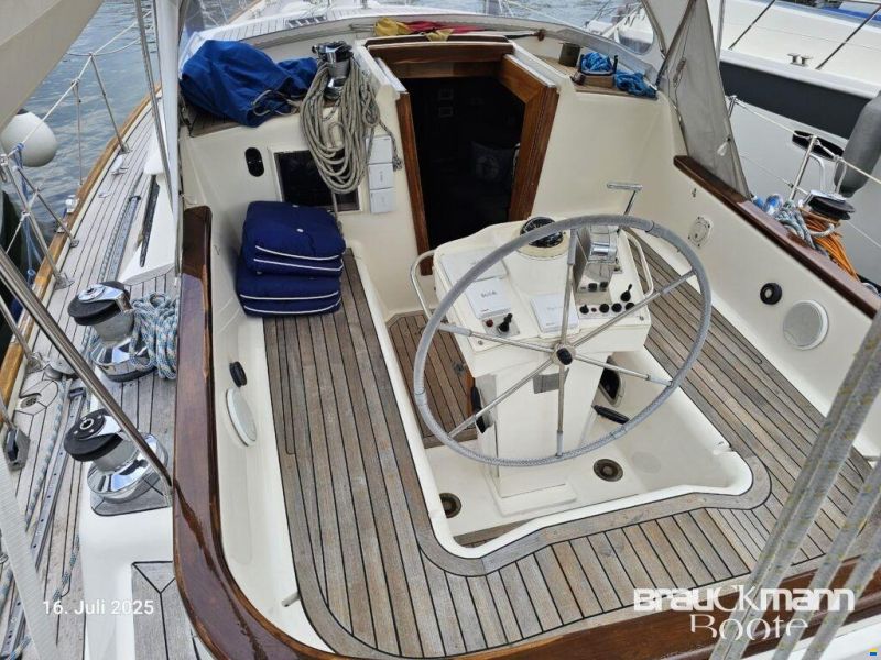 Oyster 49 Pilothouse