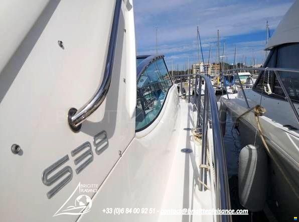 Sealine S38