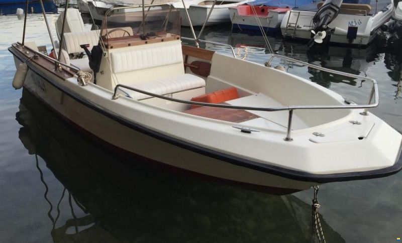 Elan GT 495 F KONSOLENBOOT