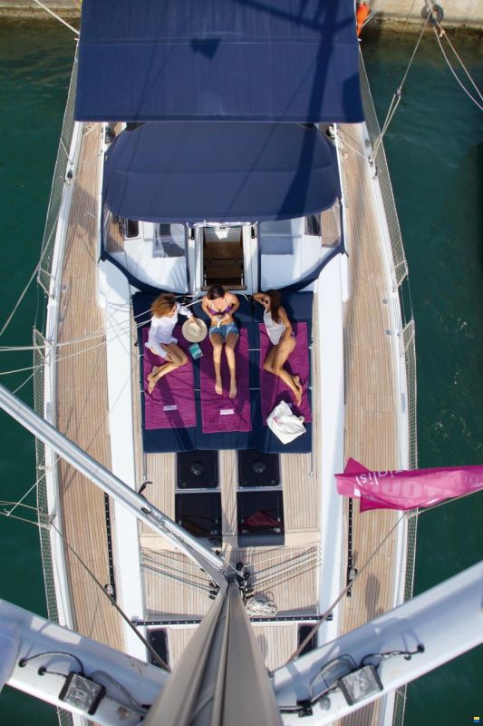 Hanse 575