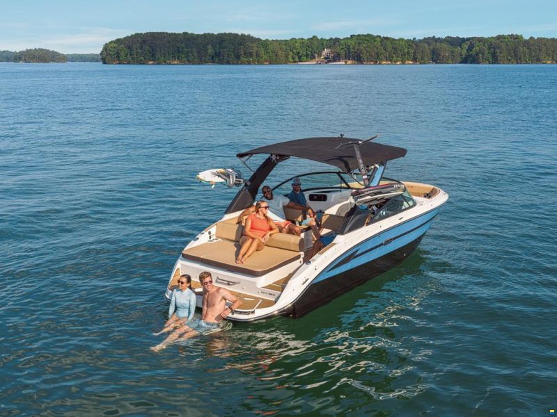 Sea Ray SDX 250 SURF