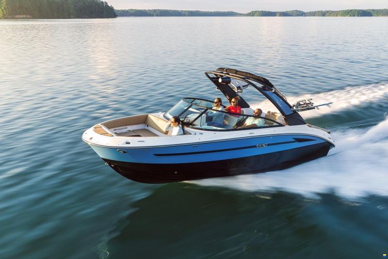 Sea Ray SDX 250 SURF