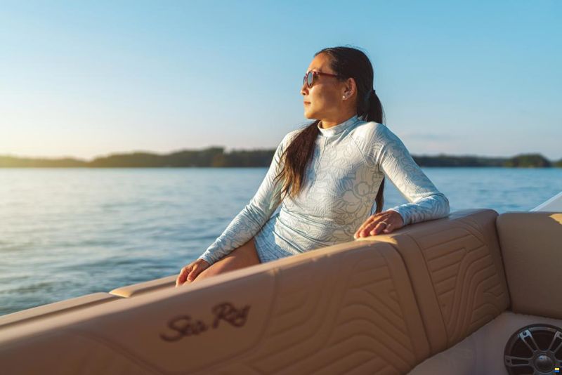 Sea Ray SDX 250 SURF