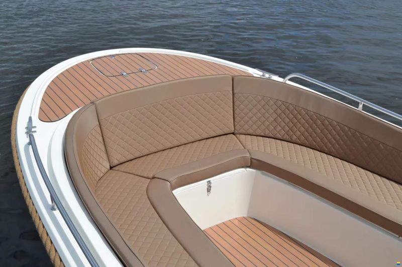 Primeur 600 Tender