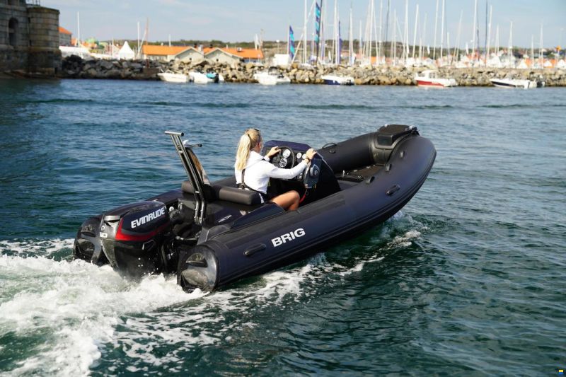 Brig Inflatable Boats Eagle 4