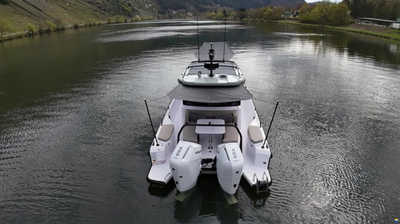 Axopar 37 Cross Cabin - U-Sofa