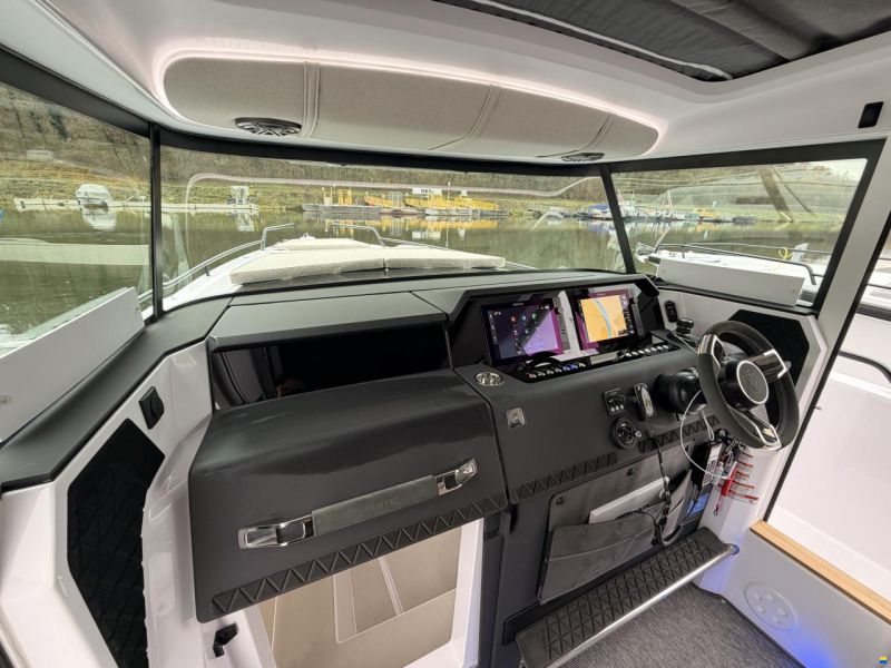 Axopar 37 Cross Cabin - U-Sofa