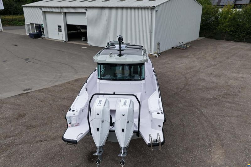 Axopar 37 Cross Cabin - U-Sofa