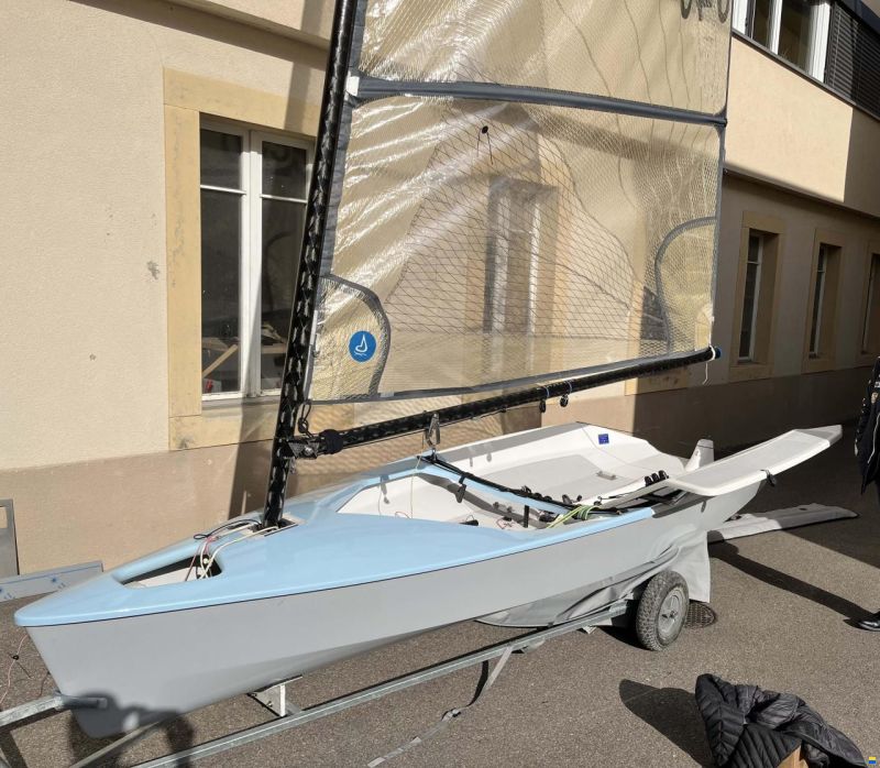 Devoti D-One