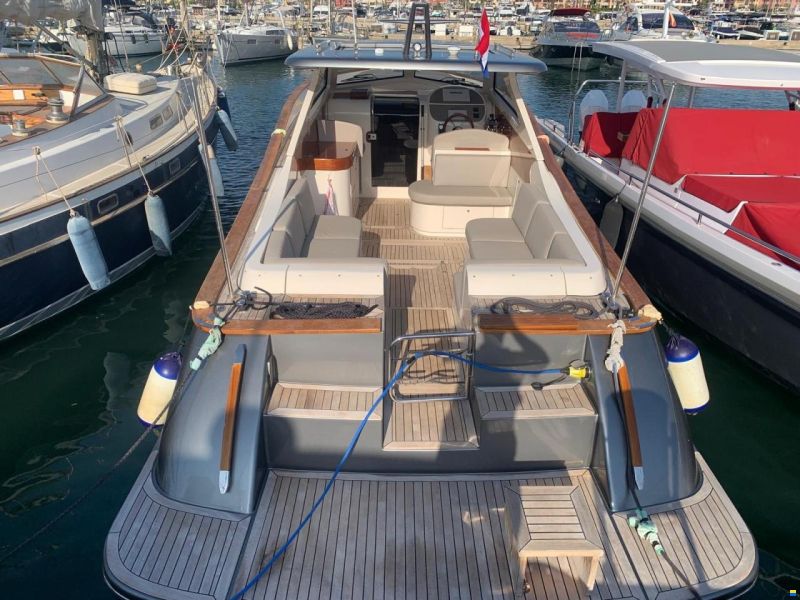 Gagliotta 35 Lobster