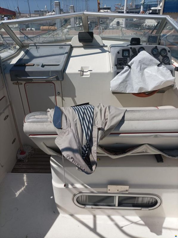 Sealine 218