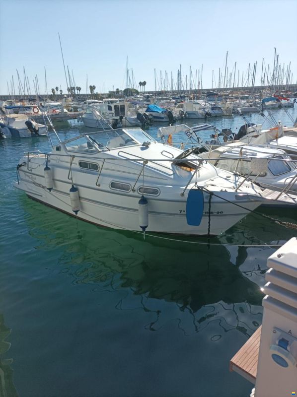 Sealine 218