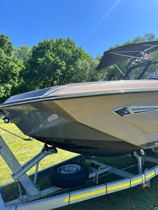 Nautique G25