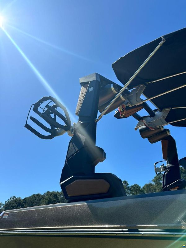 Nautique G25