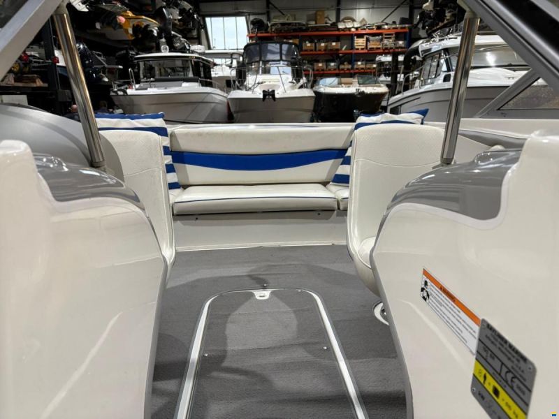 Bayliner 195 Bowrider Sport uitvoering