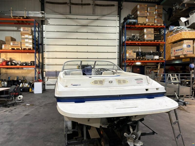 Bayliner 195 Bowrider Sport uitvoering