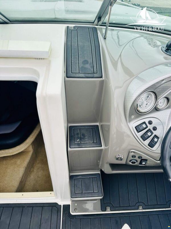 Rinker 246 Captiva