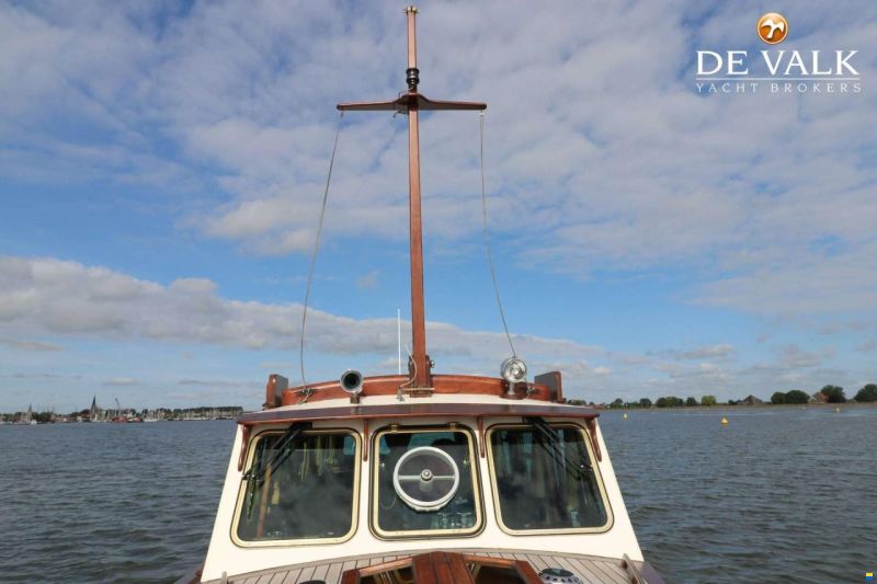 Brooke Marine Motor Yacht