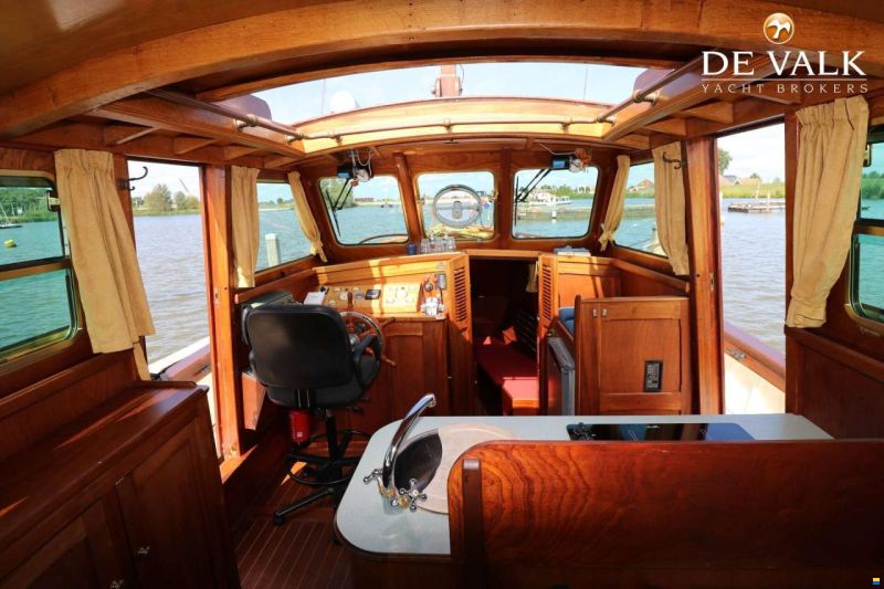 Brooke Marine Motor Yacht