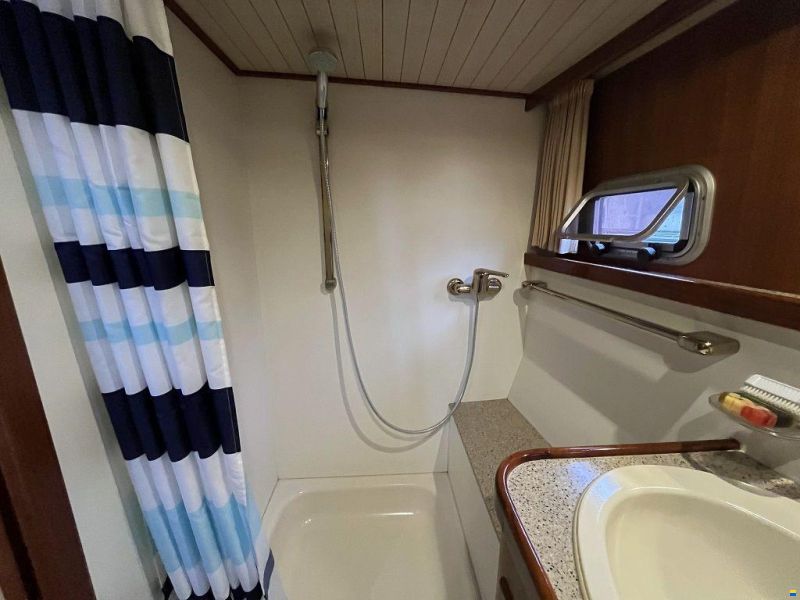 Blauwe Hand Trawler 1400