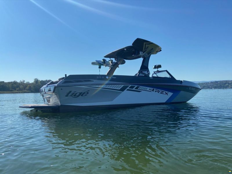 Tigé RZX 3