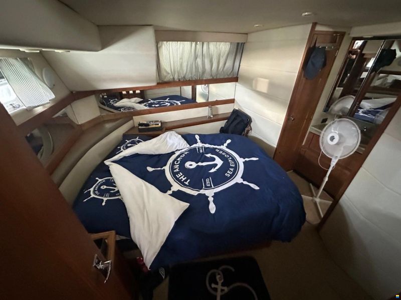 Bayliner 3587 AFT CABIN