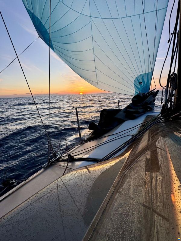 Aeolos Composites AP30