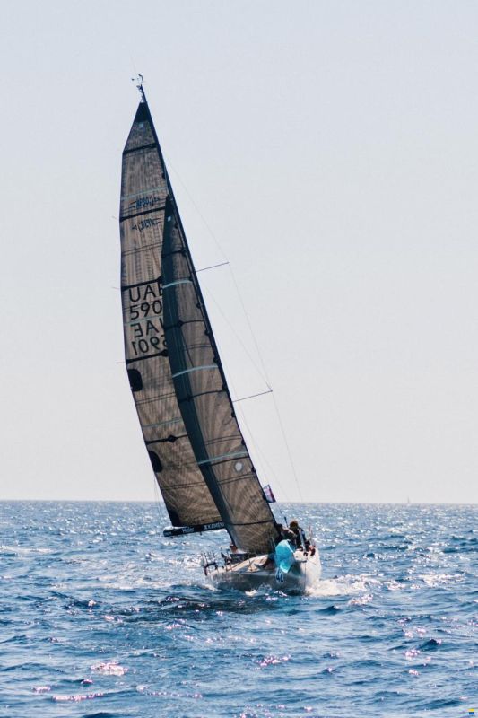 Aeolos Composites AP30