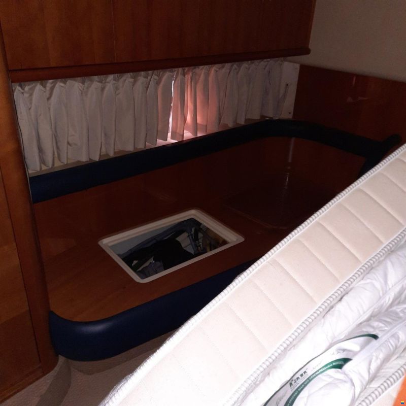 Azimut AZ 55