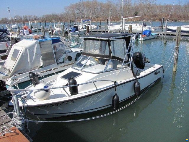 Mako Marine MAKO 215 WA