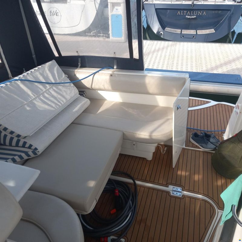 Larson Boats LARSON 310 CABRIO